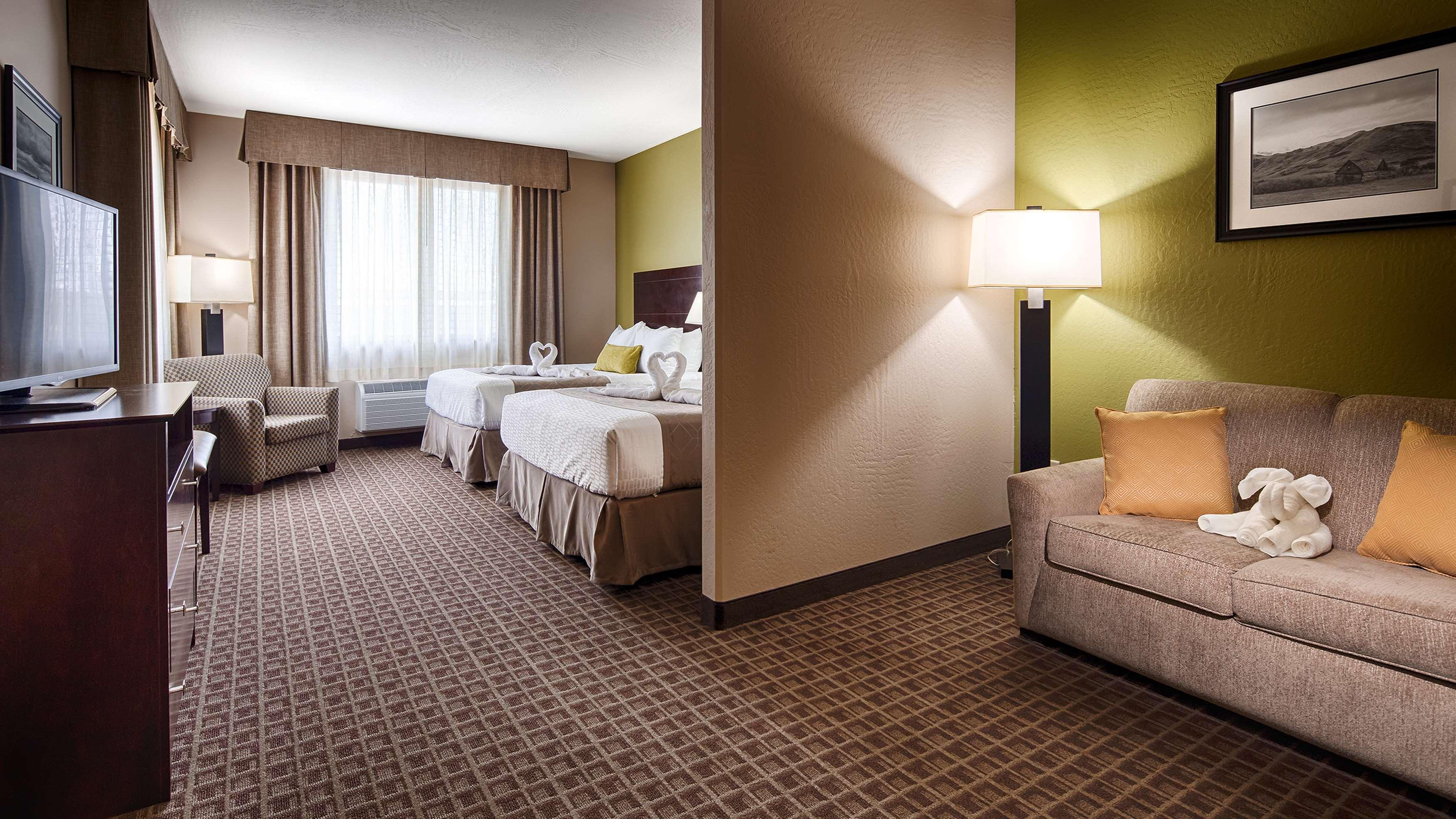 Best Western Plus Havre Inn & Suites Exterior photo